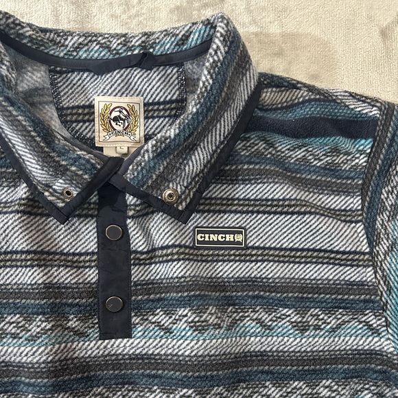 Cinch snap front Aztec fleece sweater - Picture 5 of 9